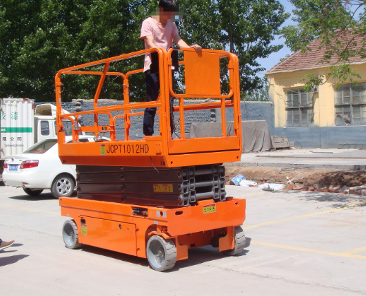 闽清移动式升降平台规格与使用规范