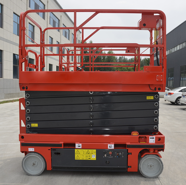 闽清自行走升降机